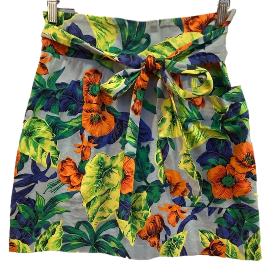FRENCH Connection High Rise Floral Patterned Mini Skirt. Size 8.